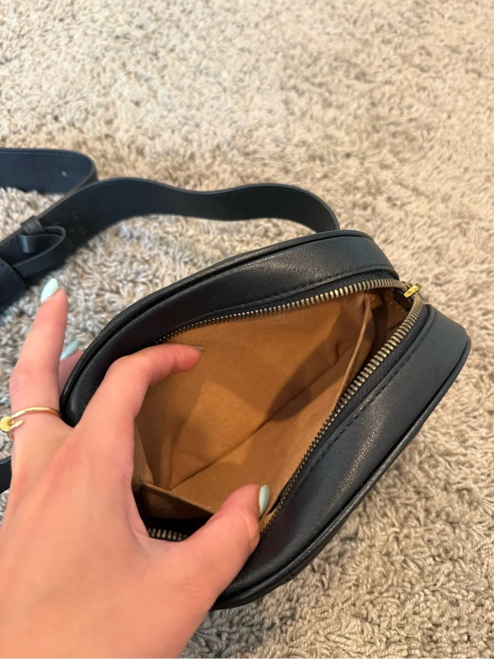 Gucci Marmont Black Quilted Leather Belt Bag